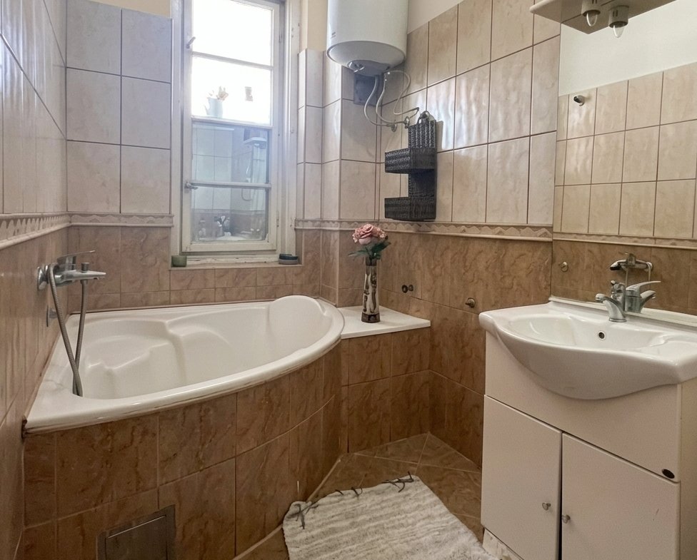 Izdavanje – jednosoban, komforan, namješten stan u Centru