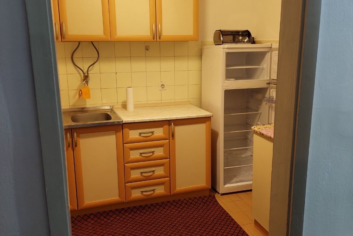 Izadavanje – namještena garsonjera u Lepoj Kati