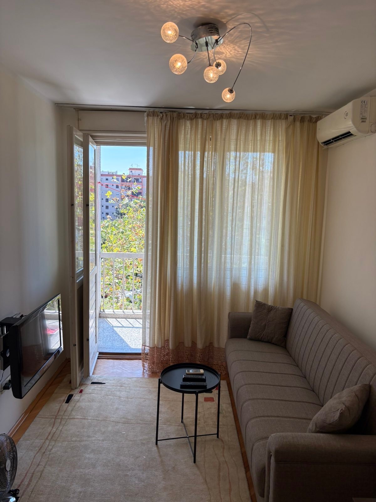 IMG_3131 Izdavanje – jednosoban, renoviran, lijepo namješten stan blizu Gintaša