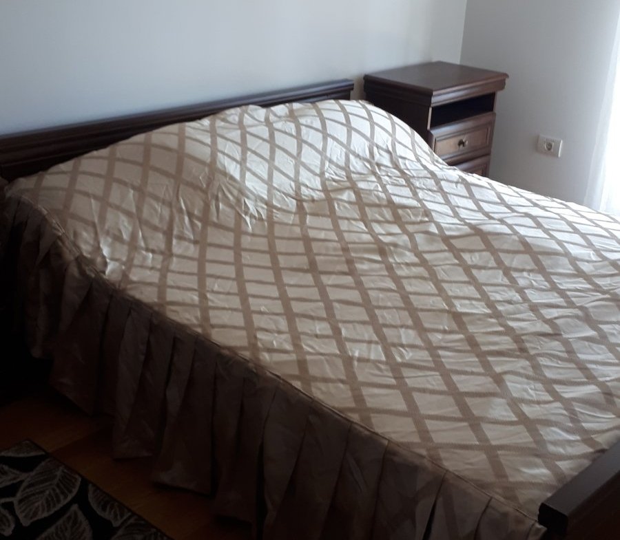 Izdavanje – jednosoban, namješten stan u City kvartu