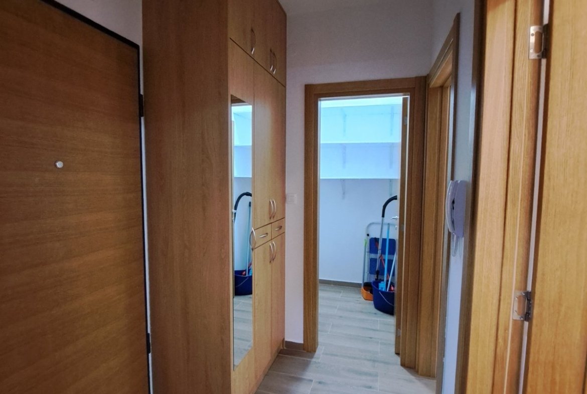 Izdavanje – jednosoban, lux namješten stan u Dalmatinskoj ulici