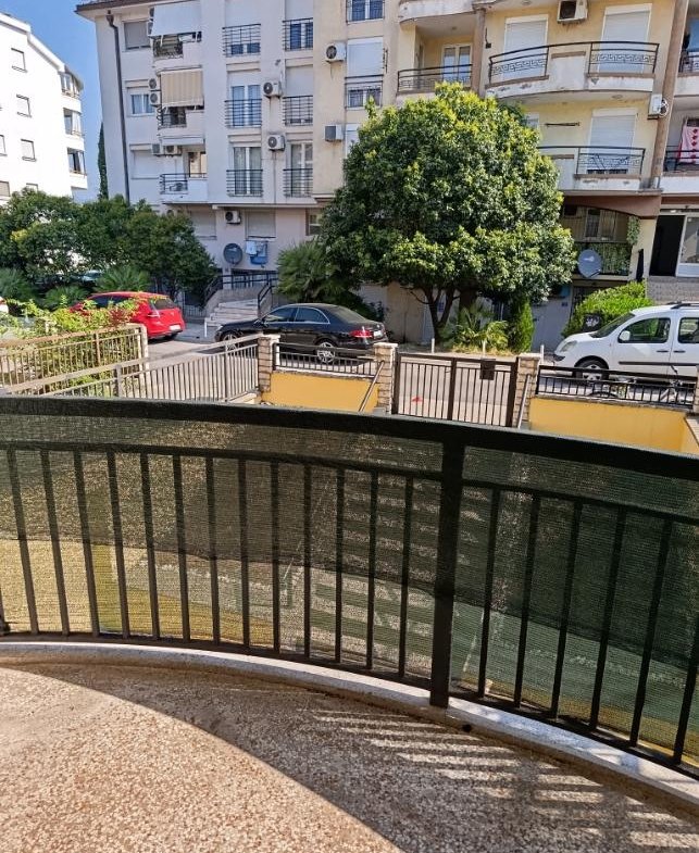 Izdavanje – jednosoban, namješten stan u Staroj Varoši