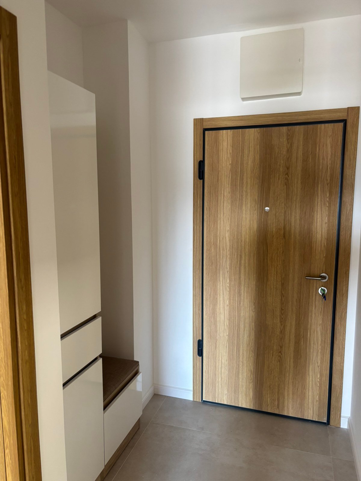 Izdavanje – jednosoban, lux namješten stan u Premium kvartu