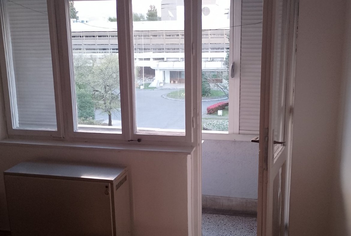 Izdavanje – jednosoban, namješten, renoviran stan Preko Morače